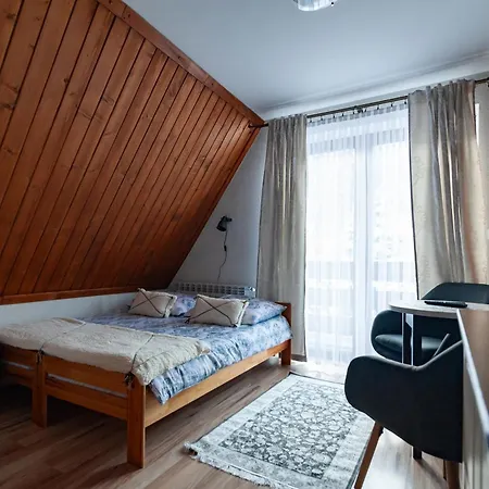 ホームステイ U Czernikow ポロニン